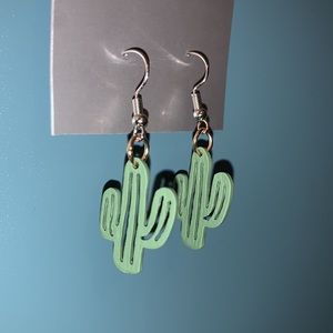 Green small cactus dangle earrings